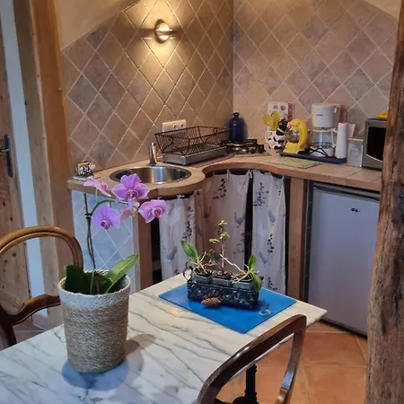 La Bar La Bonne Апартаменты Barbonne-Fayel